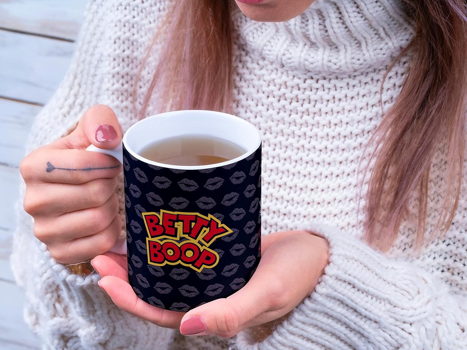 Tasse cadeau Betty Boop 320, coloris Betty Boop Baisers – Image 4